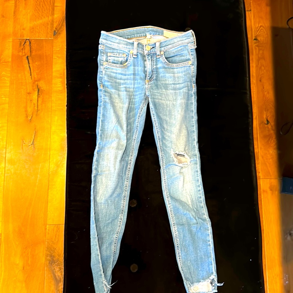 Rag and Bone Distressed Raw Hem Skinnies sz 24